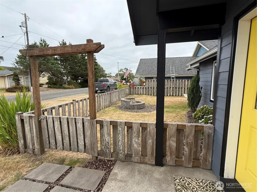 Property photo for 26209 N Place, Ocean Park photo 6