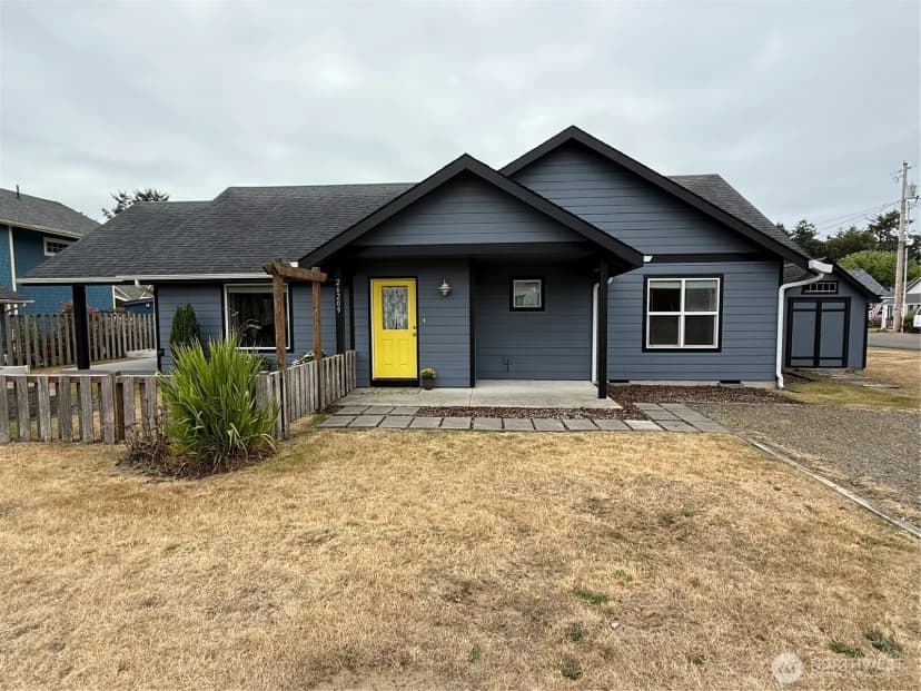 Property photo for 26209 N Place, Ocean Park photo 4