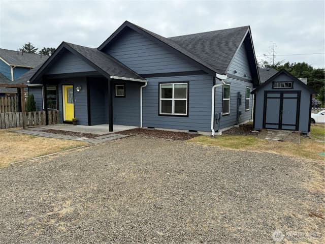Property photo for 26209 N Place, Ocean Park photo 3