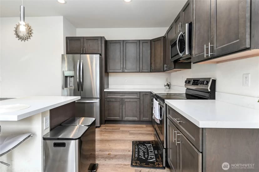 Property photo for 11512 3rd Place W #b, Everett photo 9