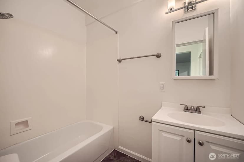 Property photo for 2312 E Denny Way, Seattle photo 27