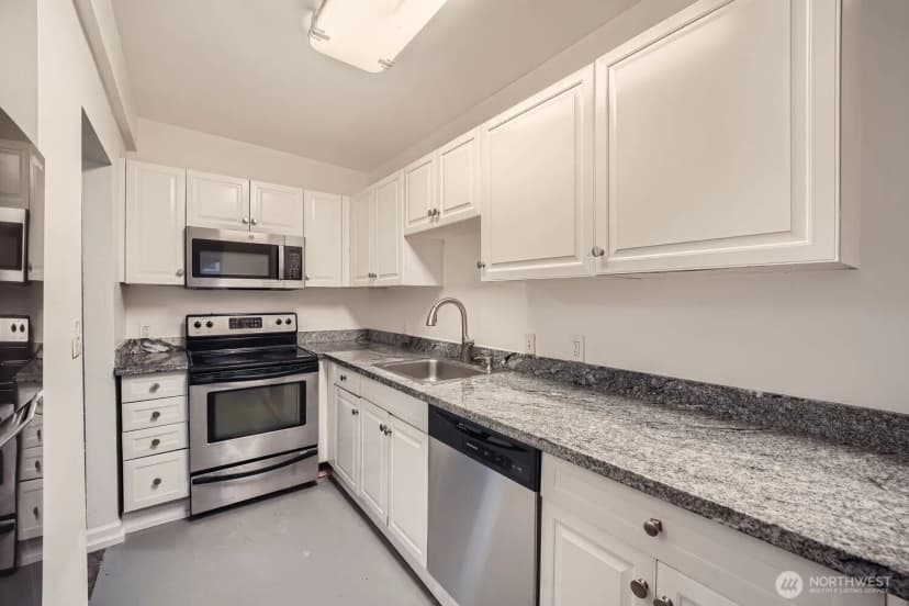Property photo for 2312 E Denny Way, Seattle photo 24