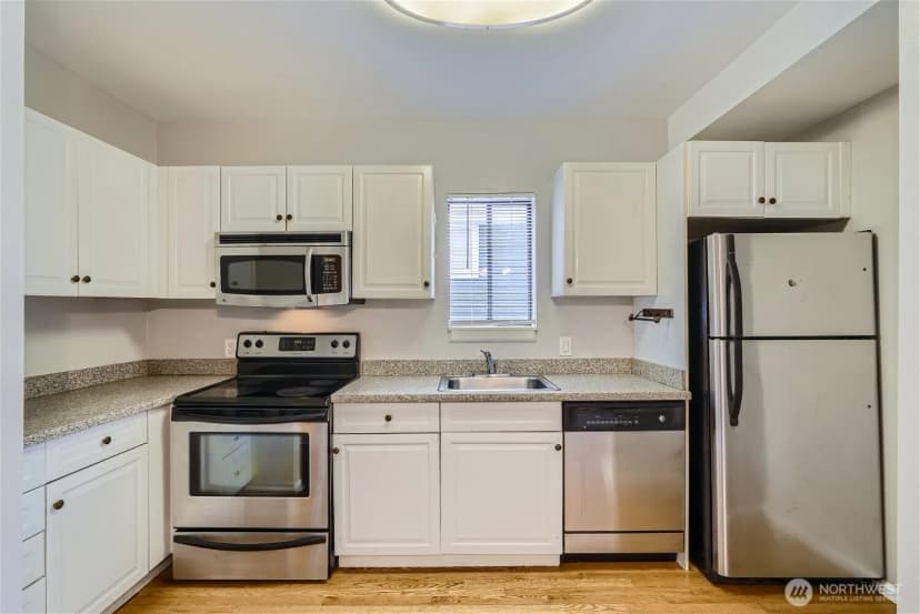 Property photo for 2312 E Denny Way, Seattle photo 9