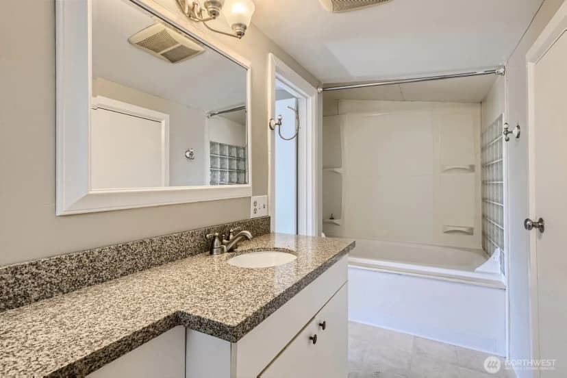 Property photo for 2312 E Denny Way, Seattle photo 20