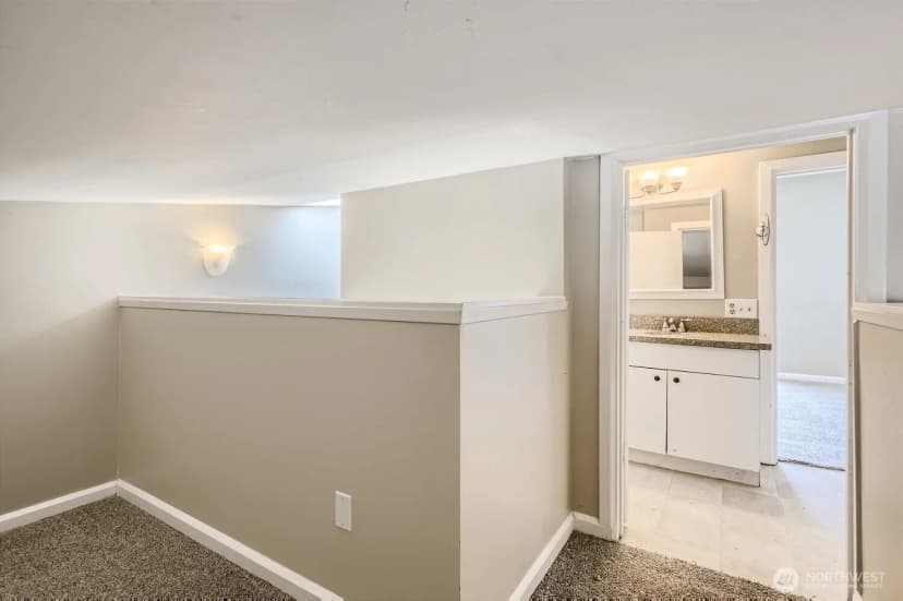 Property photo for 2312 E Denny Way, Seattle photo 21