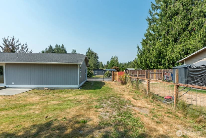 Property photo for 5205 Aerie Ln, Sedro Woolley photo 27
