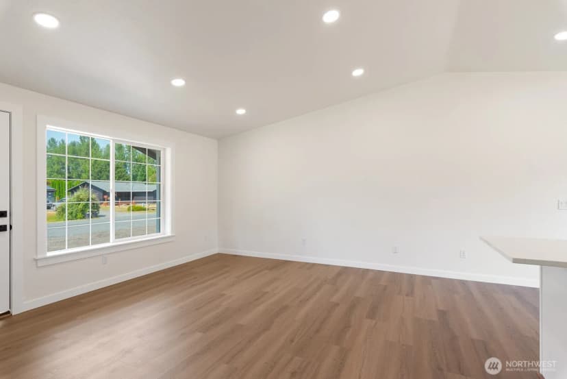 Property photo for 5205 Aerie Ln, Sedro Woolley photo 7