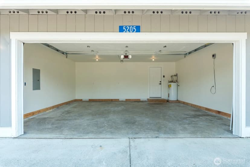 Property photo for 5205 Aerie Ln, Sedro Woolley photo 24