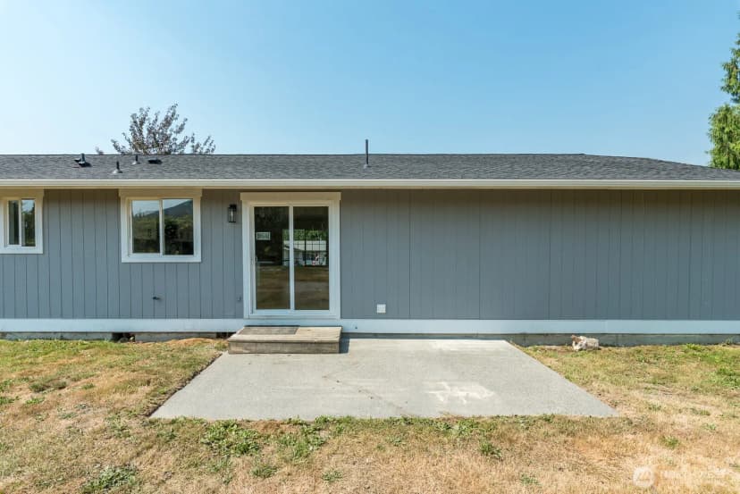 Property photo for 5205 Aerie Ln, Sedro Woolley photo 25