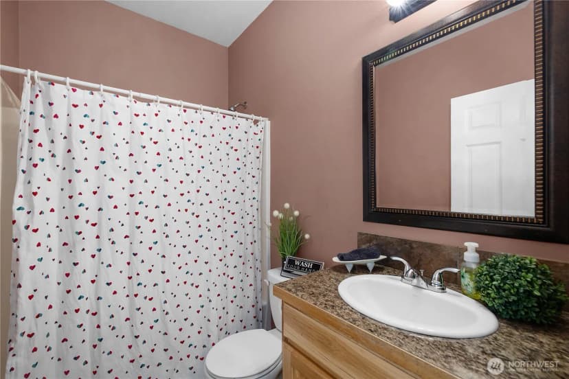 Property photo for 321 E Penzance Road, Shelton photo 7