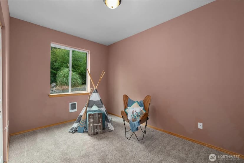 Property photo for 321 E Penzance Road, Shelton photo 6