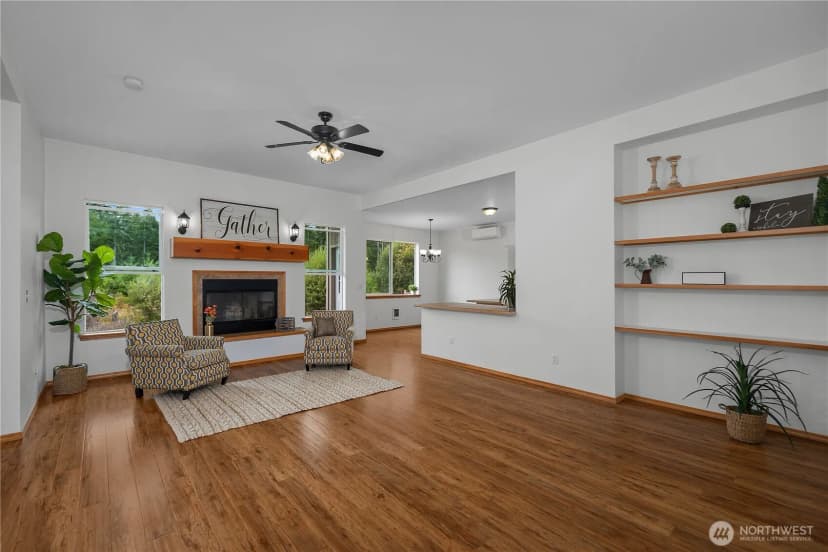 Property photo for 321 E Penzance Road, Shelton photo 8