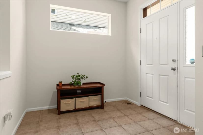 Property photo for 308 196th Place Sw #305, Lynnwood photo 4