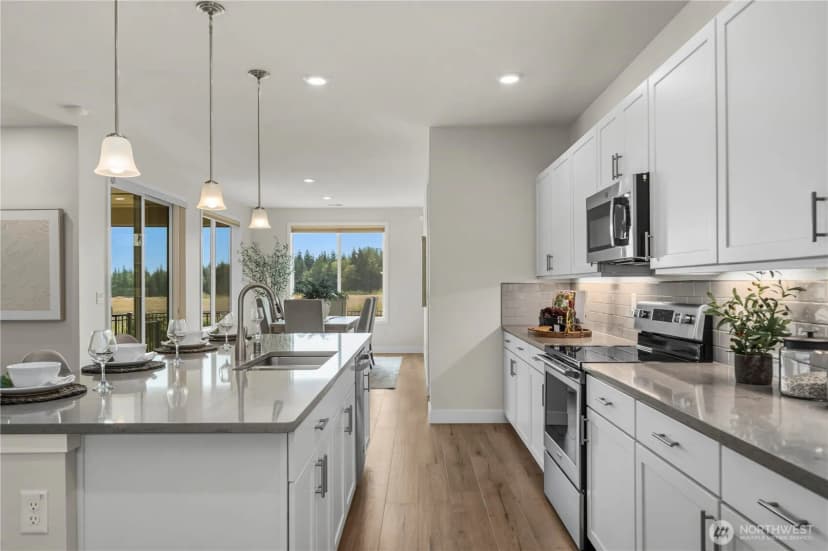 Property photo for 18220 153rd Street E, Bonney Lake photo 6