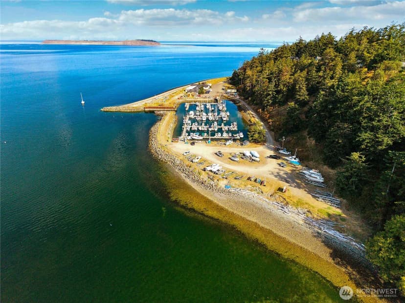 Property photo for 200 N Rhododendron Drive, Port Townsend photo 37