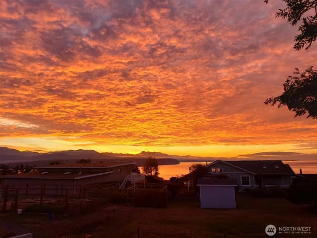 Property photo for 200 N Rhododendron Drive, Port Townsend photo 3