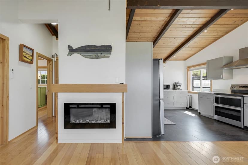 Property photo for 200 N Rhododendron Drive, Port Townsend photo 12