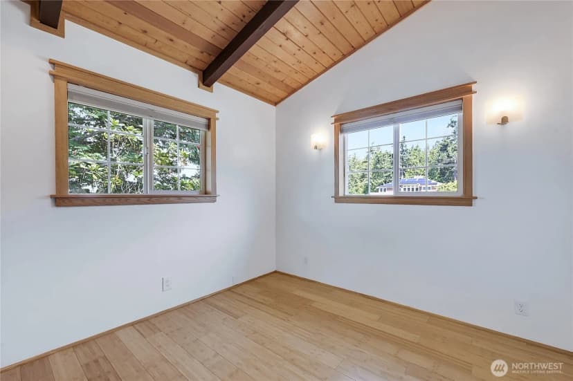 Property photo for 200 N Rhododendron Drive, Port Townsend photo 16