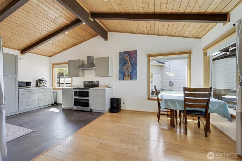 Property photo for 200 N Rhododendron Drive, Port Townsend photo 11