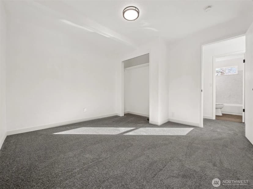 Property photo for 12535 Se Kent Kangley Road, Kent photo 11