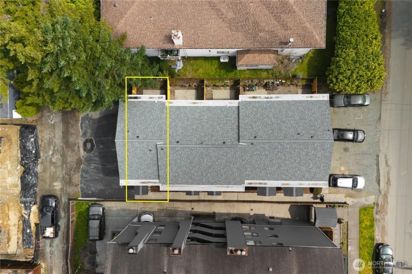 Property photo for 1220 N 137th Street #c, Seattle photo 29