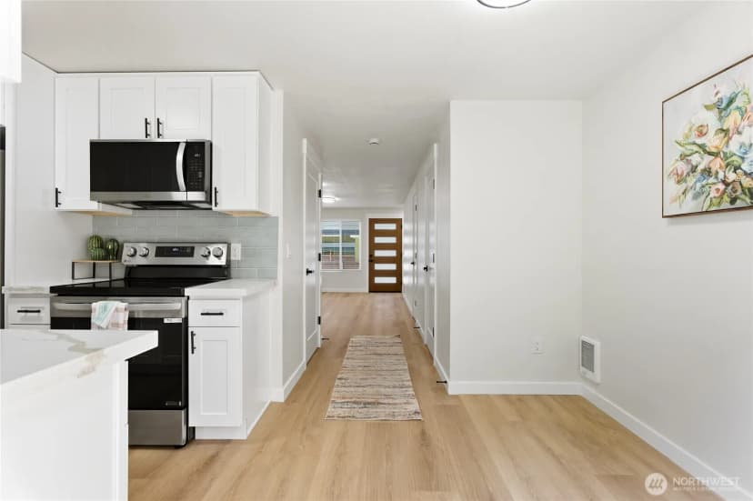 Property photo for 1220 N 137th Street #c, Seattle photo 17