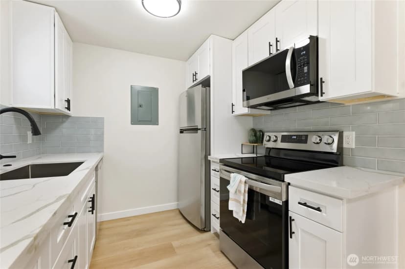 Property photo for 1220 N 137th Street #c, Seattle photo 13