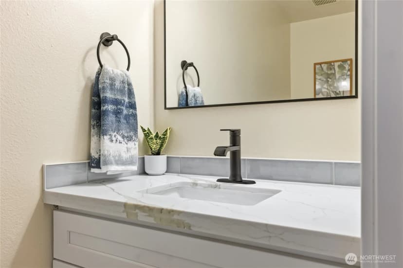 Property photo for 1220 N 137th Street #c, Seattle photo 9