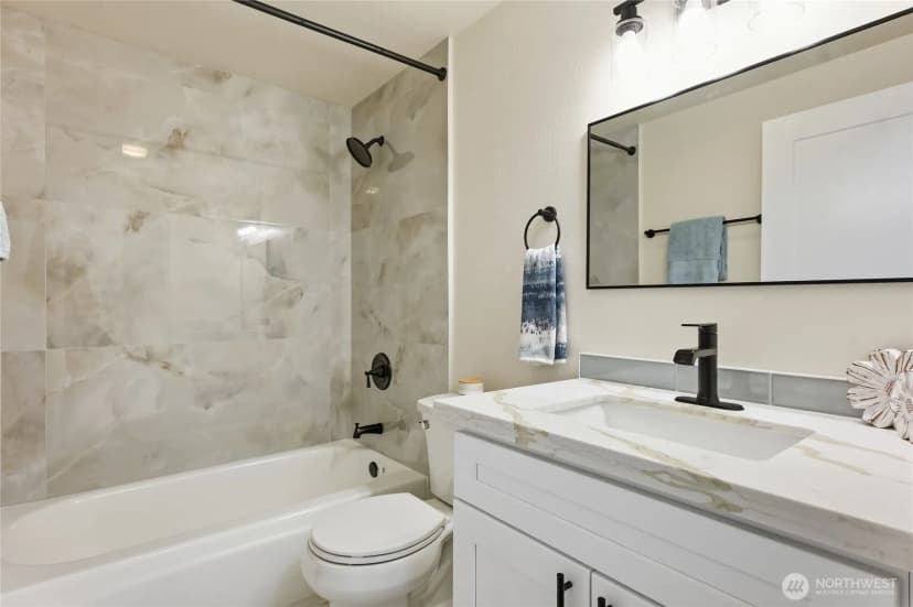 Property photo for 1220 N 137th Street #c, Seattle photo 19