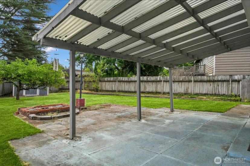 Property photo for 2528 166th Avenue Ne, Bellevue photo 18