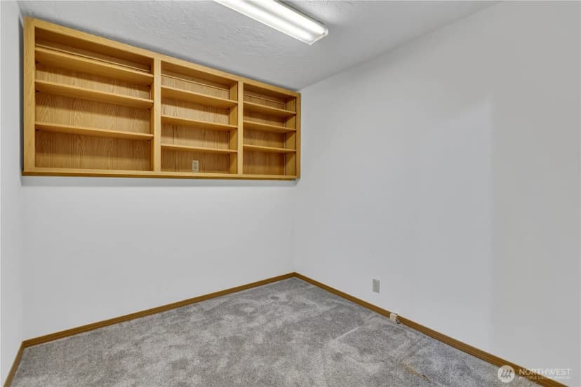 Property photo for 29939 56th Place S, Auburn photo 26