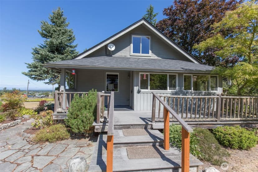 Property photo for 31 Mcfarland Drive, Sequim