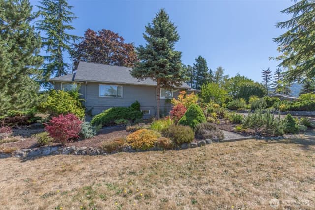 Property photo for 31 Mcfarland Drive, Sequim photo 4
