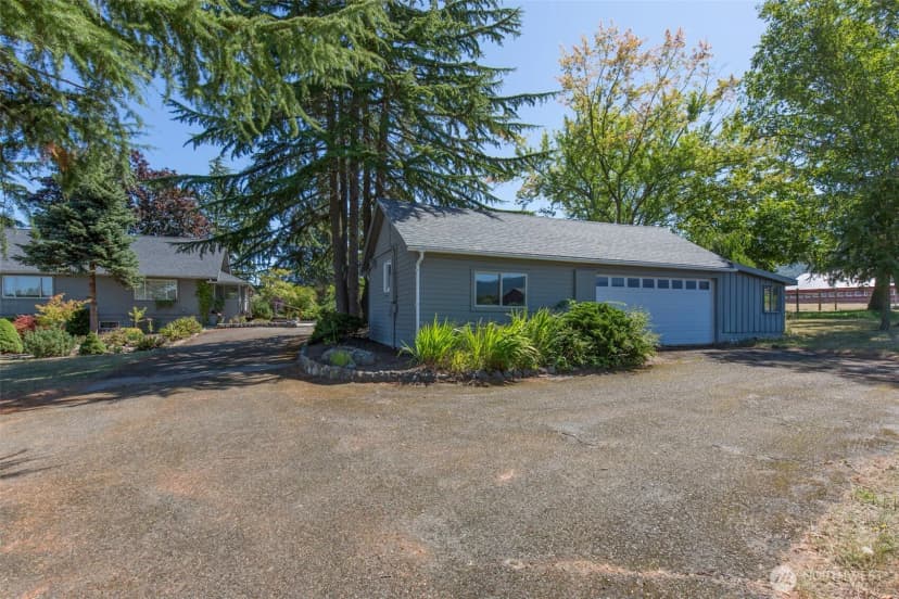 Property photo for 31 Mcfarland Drive, Sequim photo 6