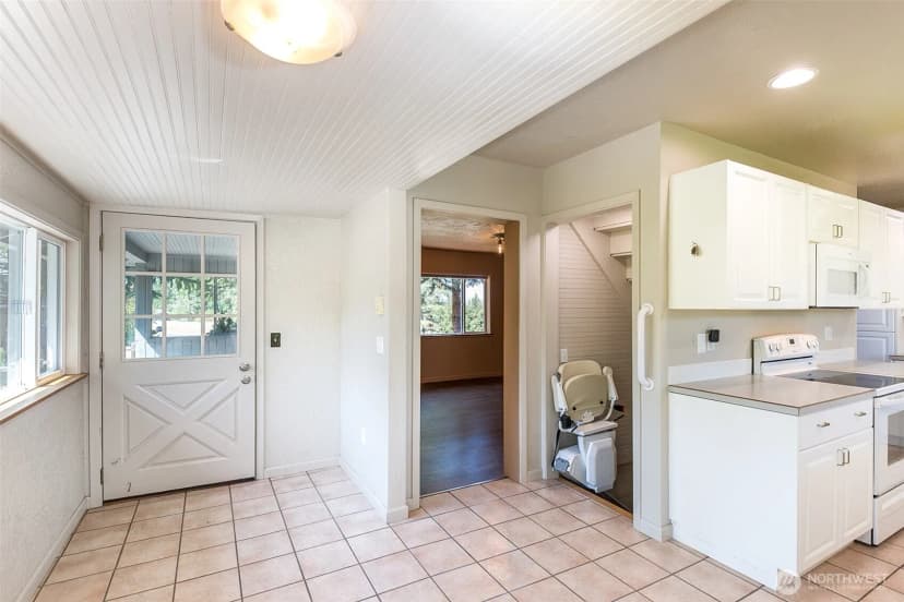 Property photo for 31 Mcfarland Drive, Sequim photo 13