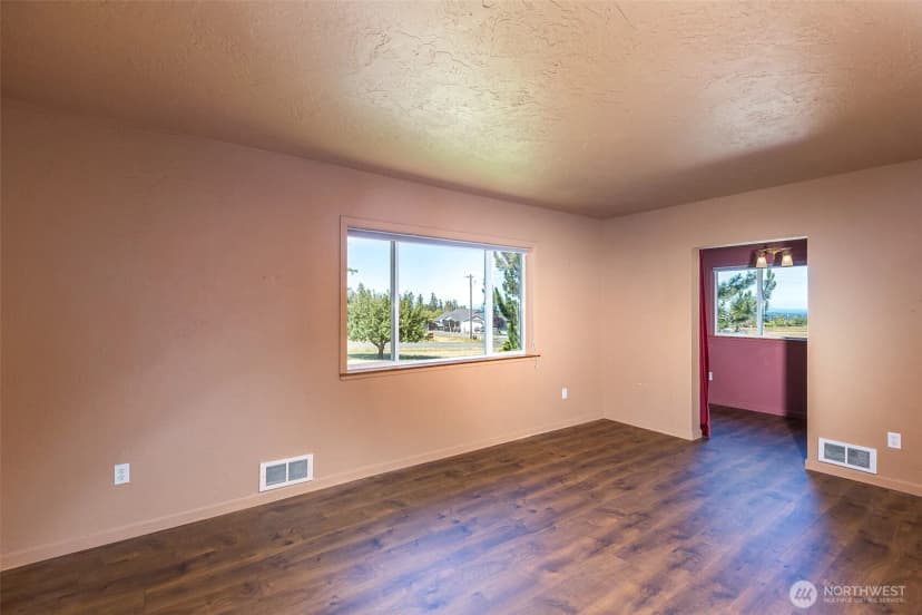 Property photo for 31 Mcfarland Drive, Sequim photo 18