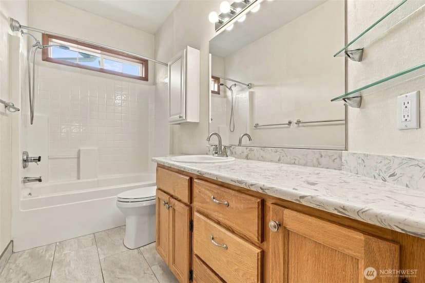 Property photo for 11404 88th Avenue E, Puyallup photo 14