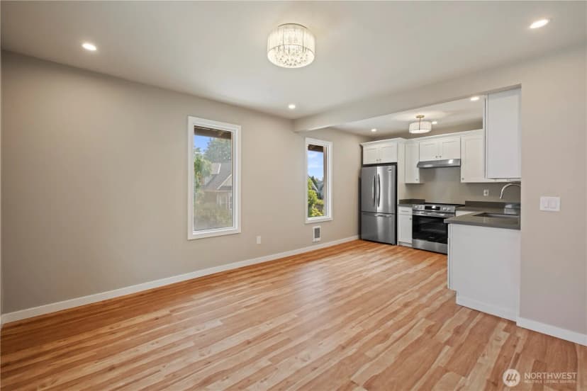 Property photo for 953 /955 23rd Avenue, Seattle photo 7