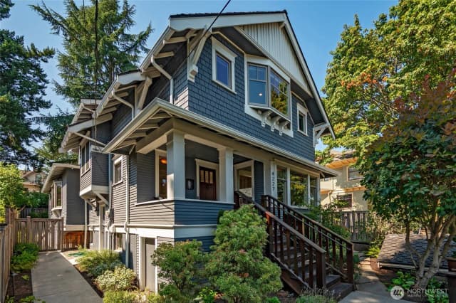 Property photo for 4227 Meridian Avenue N, Seattle, WA 98103
