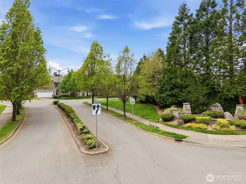 Property photo for 2108 250th Place Se, Sammamish photo 40