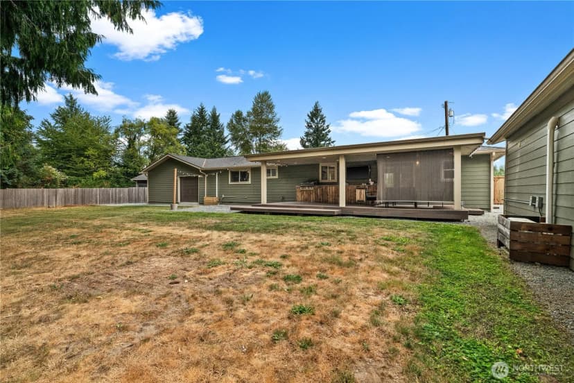 Property photo for 1910 110th Drive Se, Lake Stevens photo 38