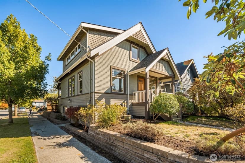 Property photo for 4502 Cascadia Avenue S, Seattle photo 33