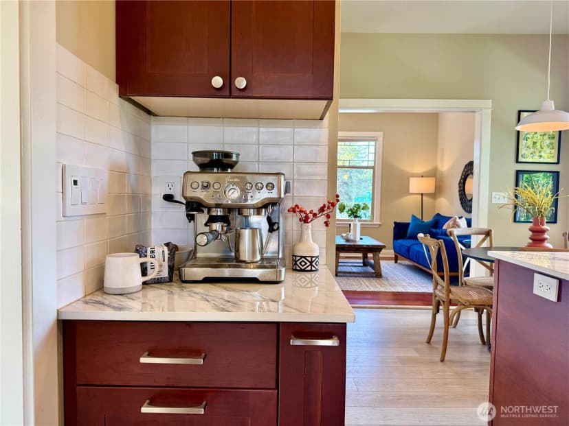 Property photo for 4502 Cascadia Avenue S, Seattle photo 10