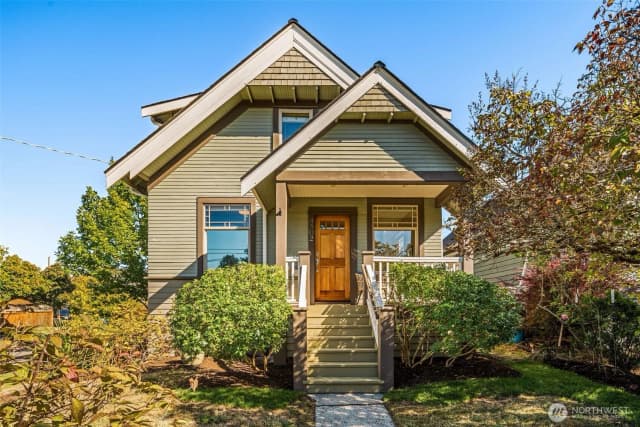 Property photo for 4502 Cascadia Avenue S, Seattle