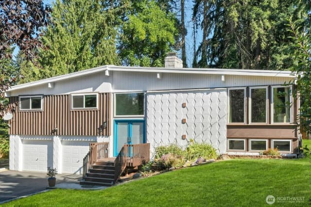 Property photo for 810 S 301st Place, Federal Way