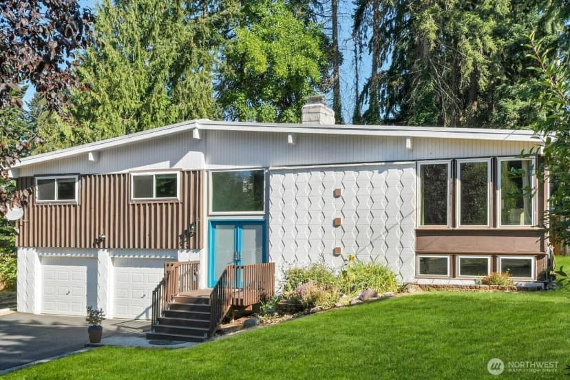 Property photo for 810 S 301st Place, Federal Way