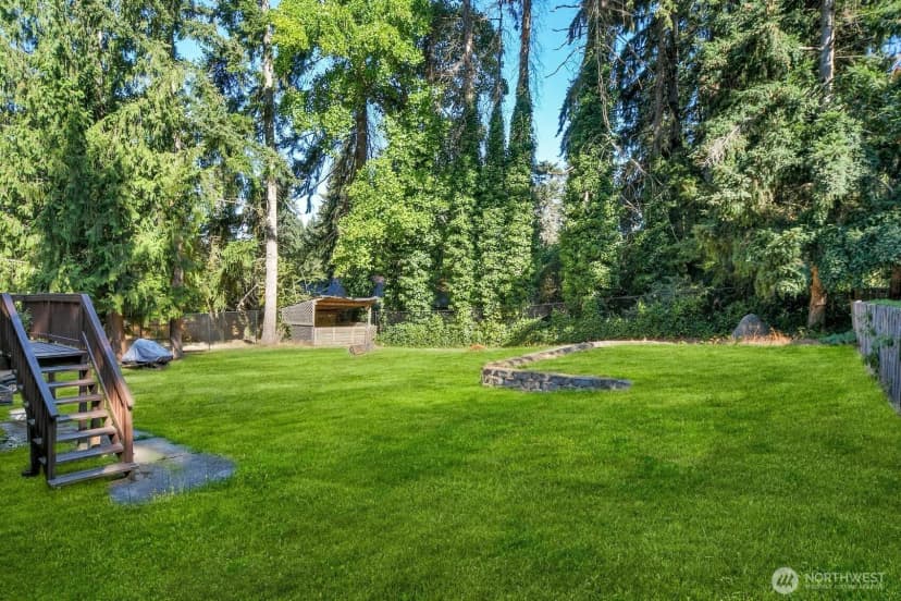 Property photo for 810 S 301st Place, Federal Way photo 19