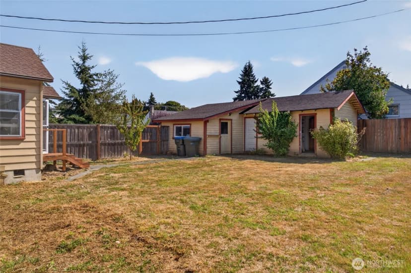 Property photo for 903 S Albert Street, Port Angeles photo 30
