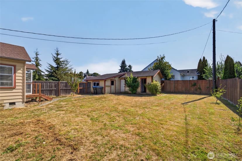 Property photo for 903 S Albert Street, Port Angeles photo 29