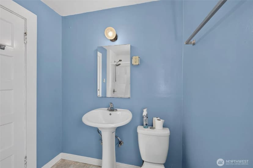 Property photo for 903 S Albert Street, Port Angeles photo 19